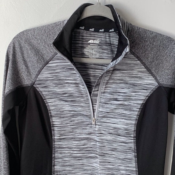 Avia | Half Zip Long Sleeve - Picture 2 of 6